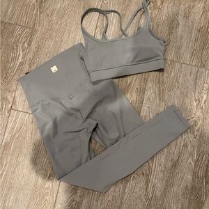Vuori Workout Set